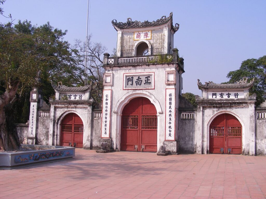 Đền Trần - phường Lộc Vượng - Thành phố Nam Định