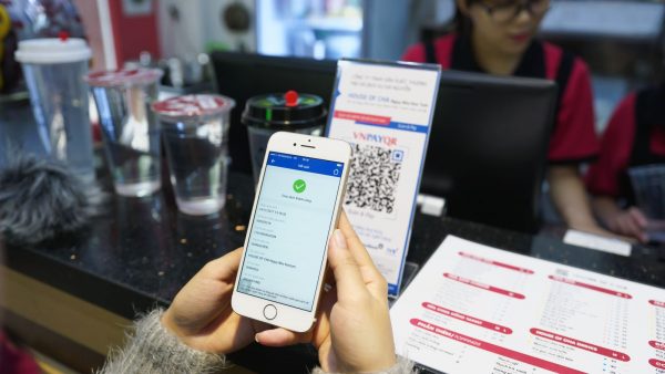 vnpay-va-hanh-trinh-so-hoa-thanh-toan-cua-nguoi-viet