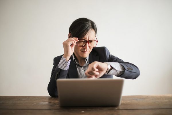 Trễ hẹn, trễ deadline là “văn hoá” chung của nhân sự tại nhiều doanh nghiệp