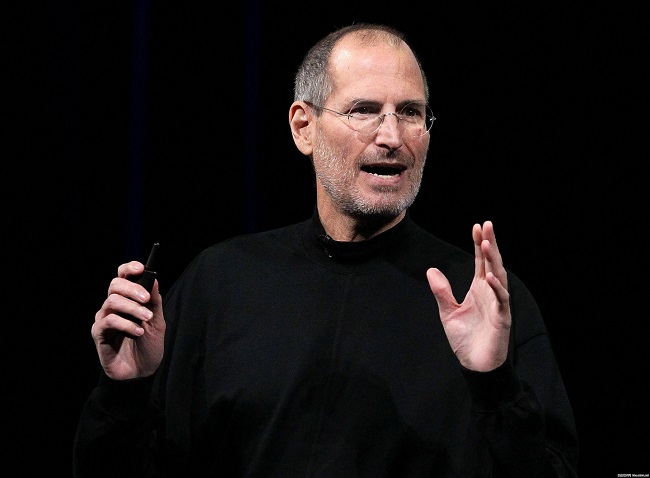 B&agrave;i học đầu ti&ecirc;n từ Steve Jobs ch&iacute;nh l&agrave; ưu ti&ecirc;n sản phẩm l&ecirc;n tr&ecirc;n hết