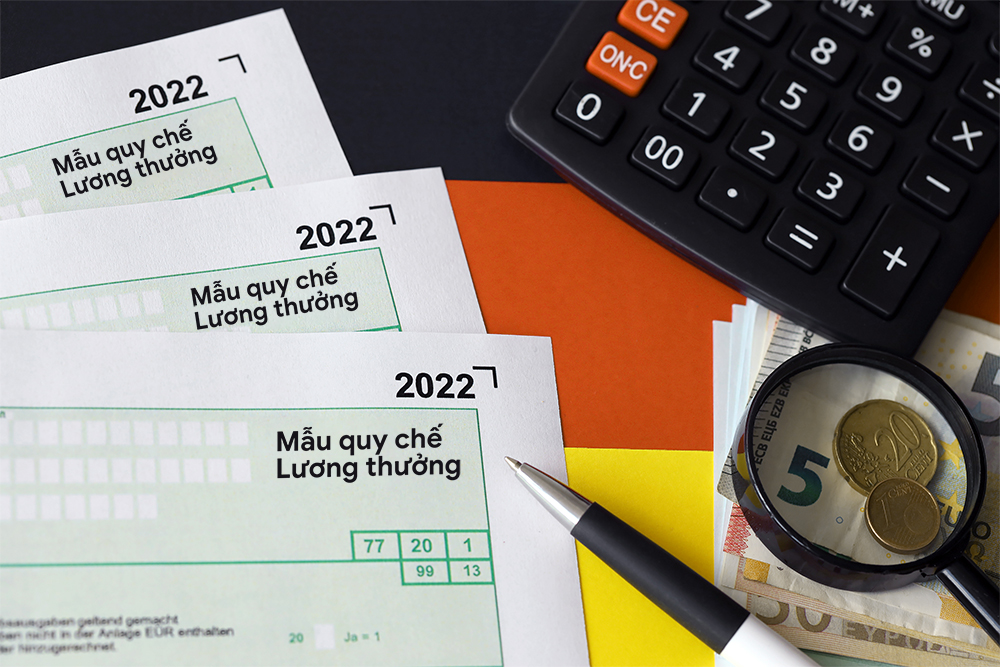 V&igrave; sao cần lập mẫu quy chế lương thưởng 2022?