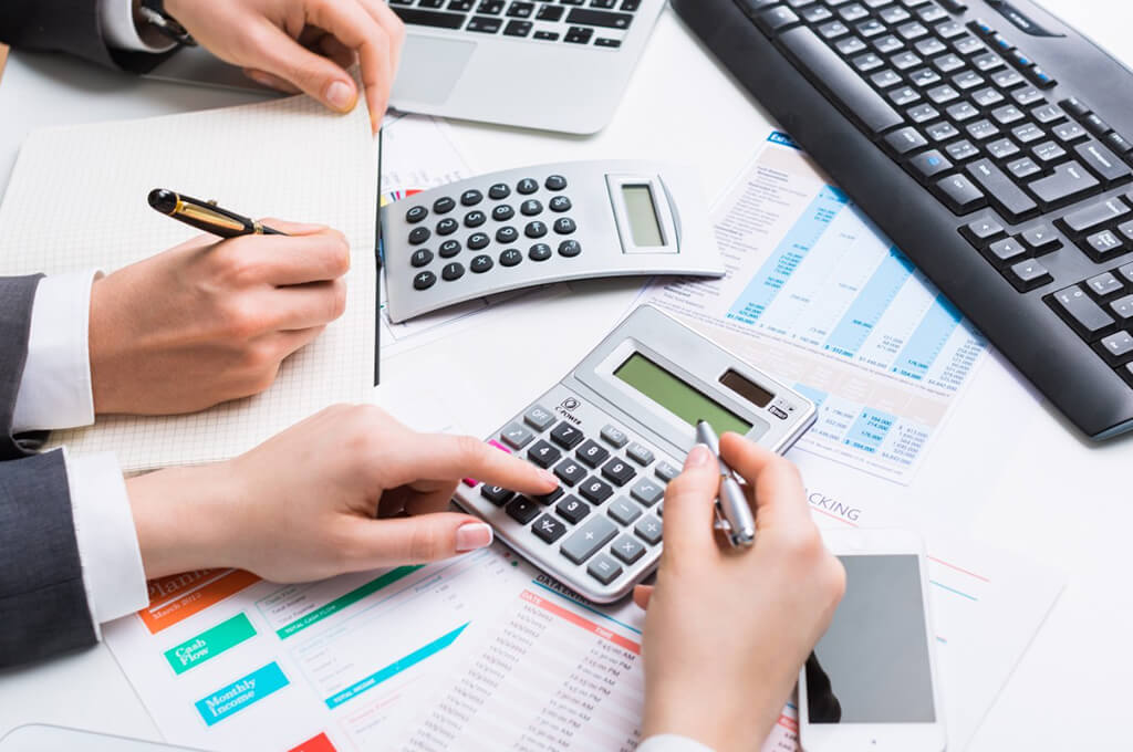 Quan t&acirc;m đến c&ocirc;ng t&aacute;c l&agrave;m việc quản trị rủi ro