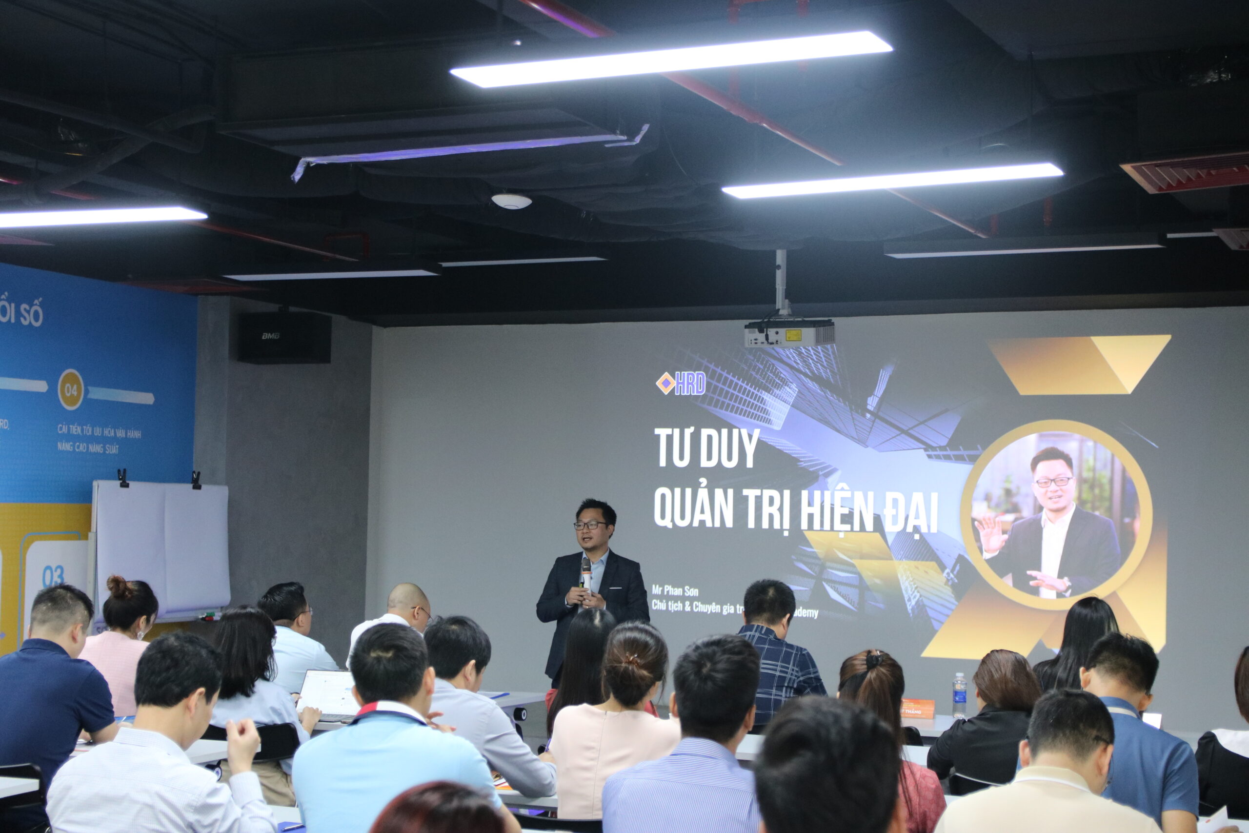 Ông Phan Sơn - Chủ tịch & Chuyên gia trưởng Học Viện HRD ACADEMY