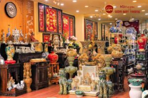 Các sản phẩm chính được bày bán tại các cửa hàng của Không Gian Gốm