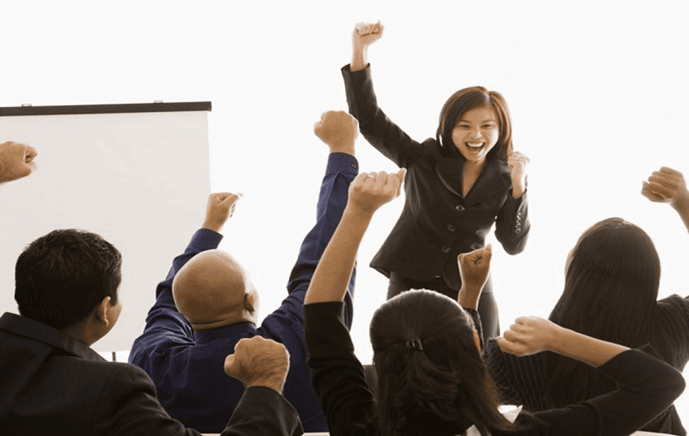Sử dụng ngôn ngữ cơ thể giúp bài thuyết trình hấp dẫn và cảm hứng hơn Sử dụng ngôn ngữ cơ thể giúp bài thuyết trình hấp dẫn và cảm hứng hơn