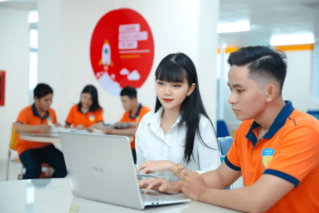 Học ngành Logistics và quản lý chuỗi cung ứng có dễ xin được việc, thu nhập có cao không? Học ngành Logistics và quản lý chuỗi cung ứng có dễ xin được việc, thu nhập có cao không?