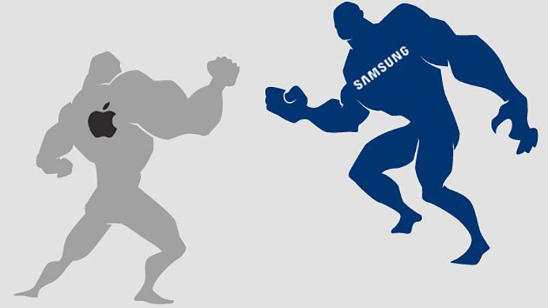 So sánh chiến lược định vị Samsung vs. Apple
