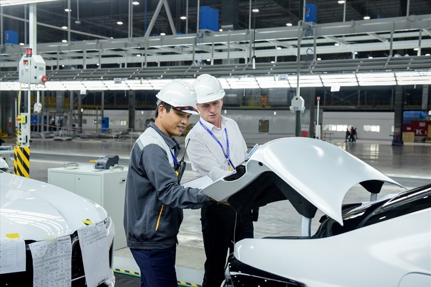 Vingroup ứng dụng số ho&aacute; trong chiến lược kinh doanh