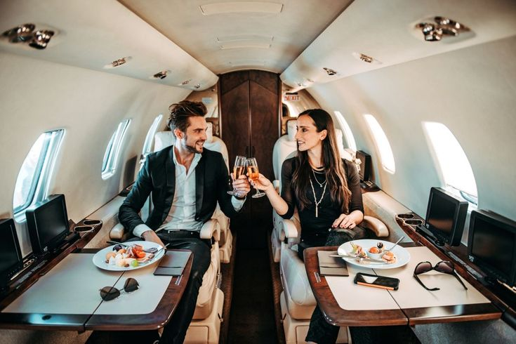 Lu&ocirc;n c&oacute; những đặc quyền d&agrave;nh cho người chịu chi