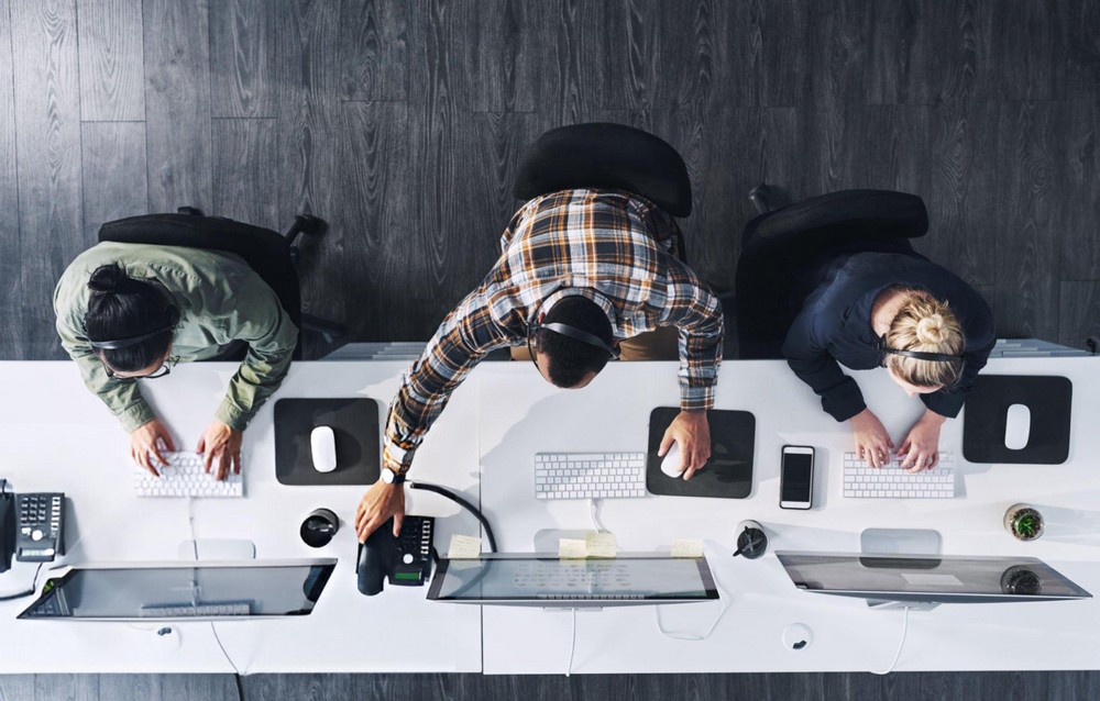 Để thăng tiến th&igrave; Sale B2B phải học hỏi li&ecirc;n tục kh&ocirc;ng ngừng nghỉ