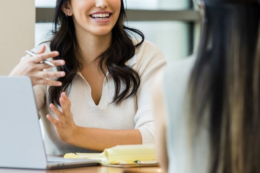 Mức lương v&agrave; cơ hội nghề nghiệp của HR admin