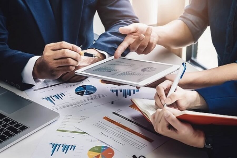 Phần mềm HRM gi&uacute;p c&ocirc;ng ty c&ocirc;ng nghệ th&ocirc;ng tin dễ d&agrave;ng theo d&otilde;i KPT & hiệu suất dự &aacute;n