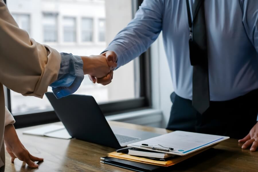 T&iacute;nh chất tr&aacute;ch nhiệm x&atilde; hội của doanh nghiệp